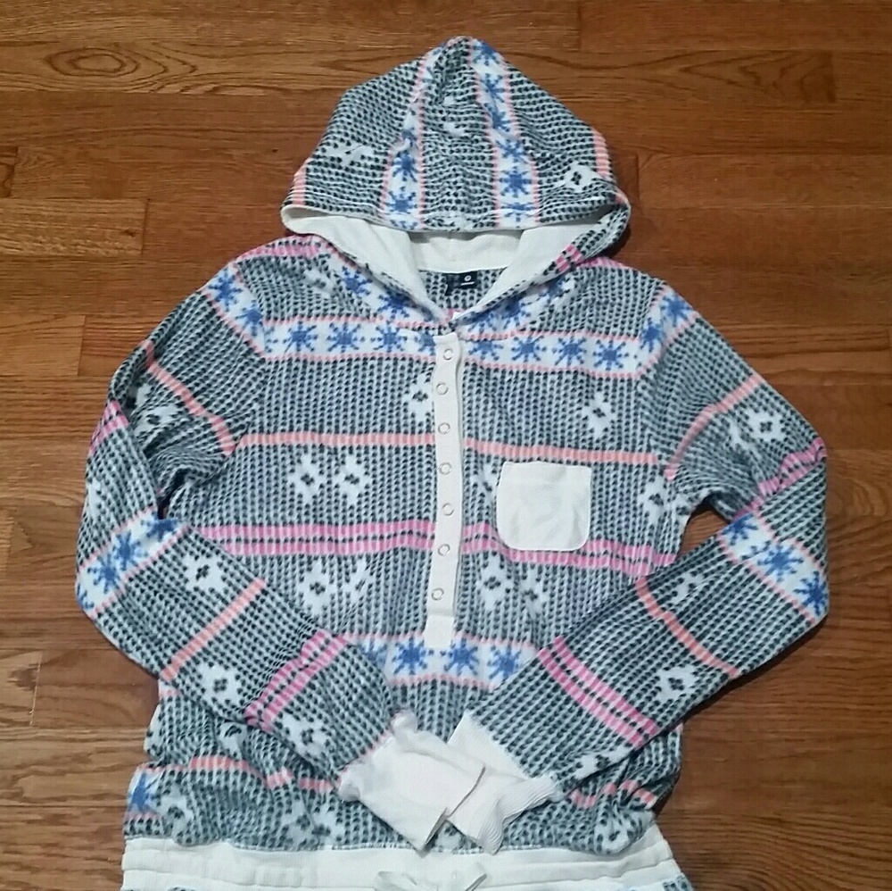 NWT!! Kensie One-Piece Pajama